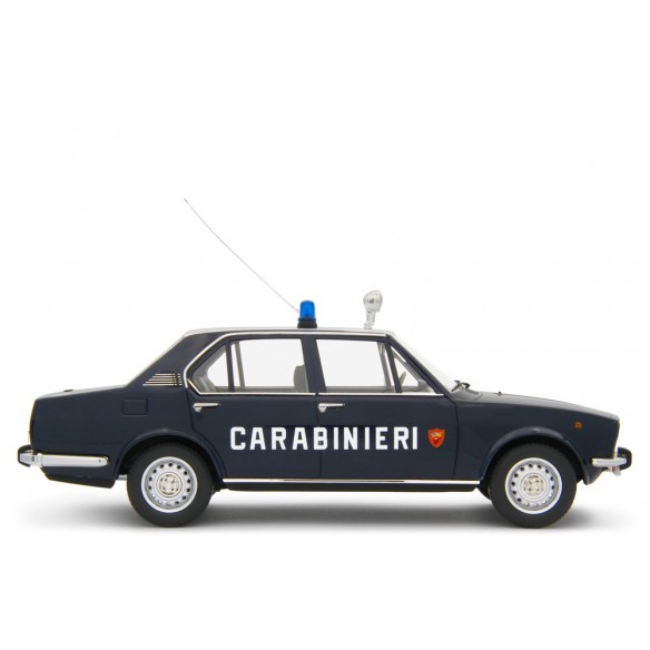 Alfa Romeo Alfetta 1.8 1975 Carabinieri (Scudo Largo) 1/18