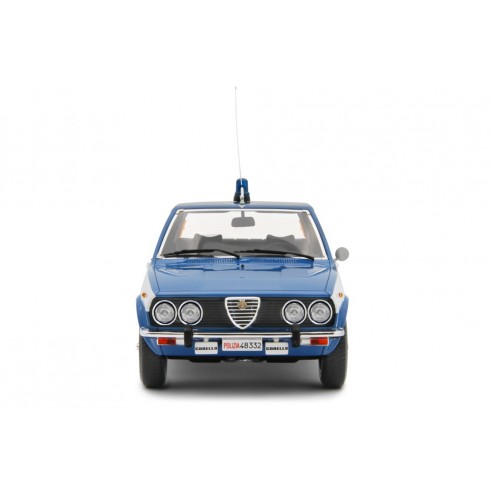 Alfa Romeo Alfetta 1.8 1975 Polizia Stradale (Scudo Largo) 1/18