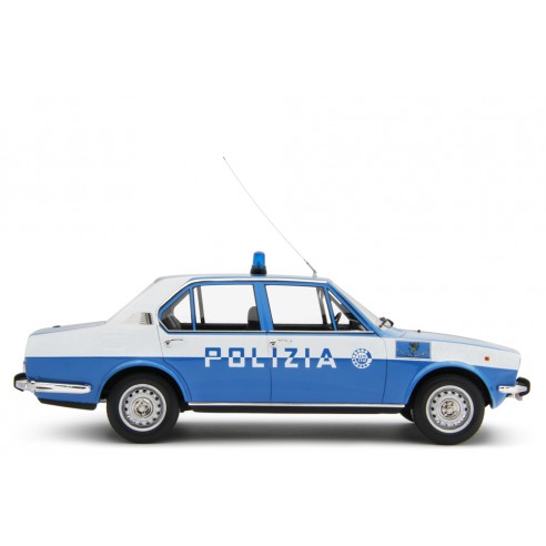 Alfa Romeo Alfetta 1.8 1975 Polizia Stradale (Scudo Largo) 1/18