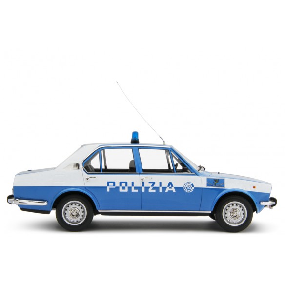 Alfa Romeo Alfetta 1.8 1975 Polizia Stradale (Scudo Largo) 1/18