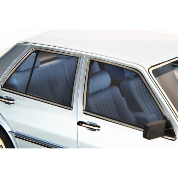 Amazon | Mitica 1/18 LANCIA THEMA TURBO i.e. 1S 1984