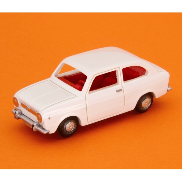 Fiat 850 Berlina 1968 1/64