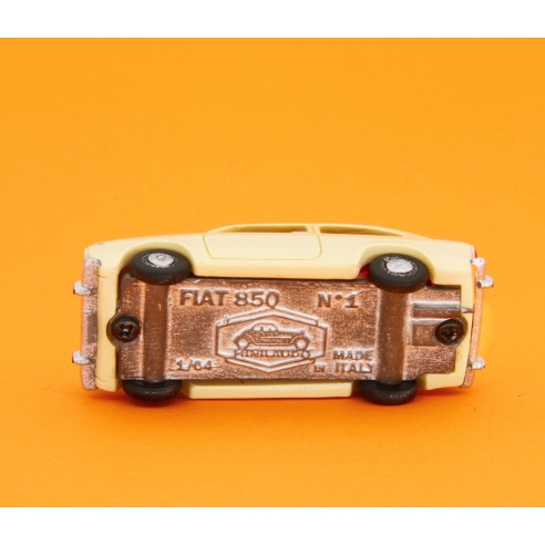 Fiat 850 Berlina 1968 1/64