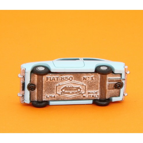 Fiat 850 Berlina 1968 1/64