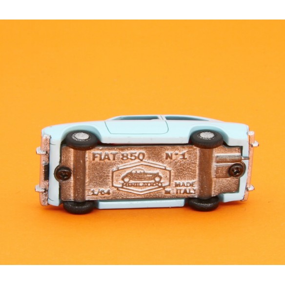 Fiat 850 Berlina 1968 1/64