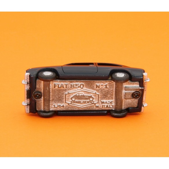 Fiat 850 Berlina 1968 1/64