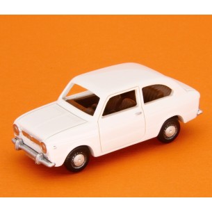Fiat 850 Berlina 1968 1/64 2