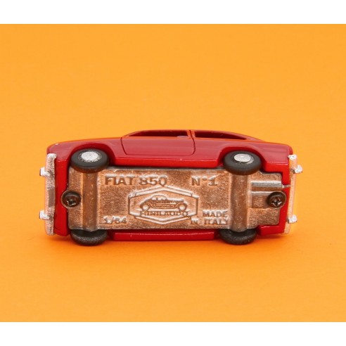 Fiat 850 Berlina 1968 1/64