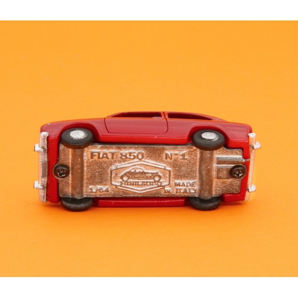 Fiat 850 Berlina 1968 1/64