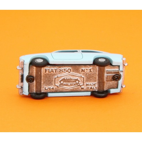 Fiat 850 Berlina 1968 1/64