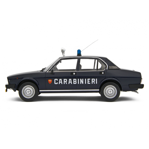 Alfa Romeo Alfetta 2.0 L Carabinieri 1978 1:18