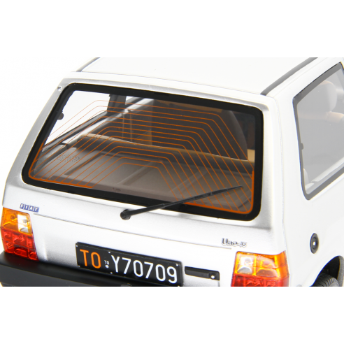 Fiat Uno 45 1983 1:18