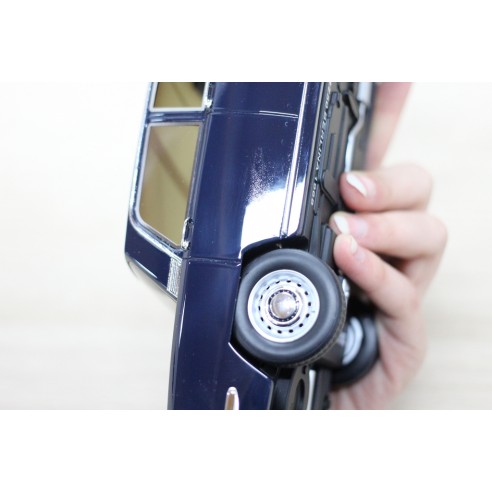 Alfa Romeo 1750 Berlina 1968 1/18 Blu...