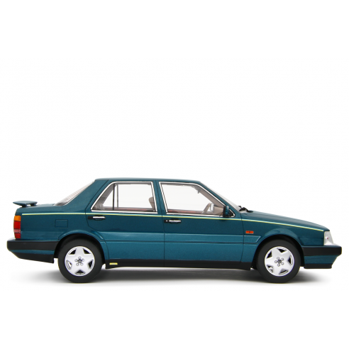 Lancia Thema 8.32 1986 1:18