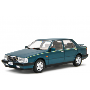 Lancia Thema 8.32 1986 1:18 2