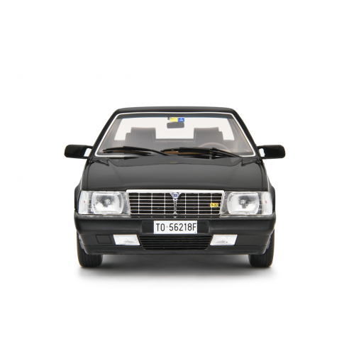 Lancia Thema 8.32 1986 1:18