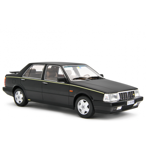 Lancia Thema 8.32 1986 1:18