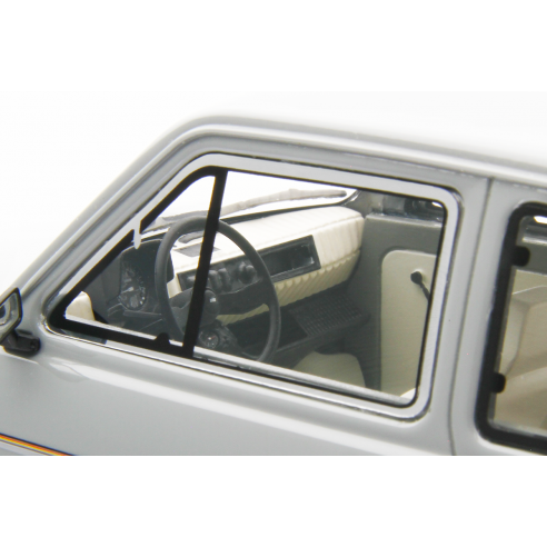 Fiat 126 Personal 4 Silver 1978 1:18