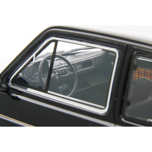Fiat 126 Personal 4 Black 1978 1:18