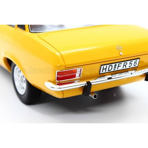 Opel Ascona A  2-Türer 1973 1:18 Bos...