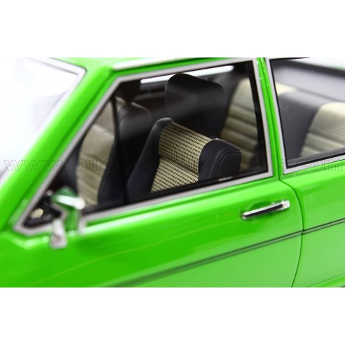 Audi 80 GT 1973  1:18 Bos Models 193562