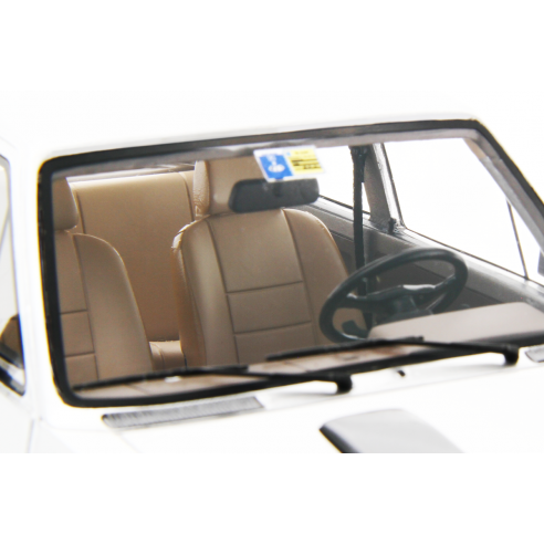 Innocenti De Tomaso Turbo 1983