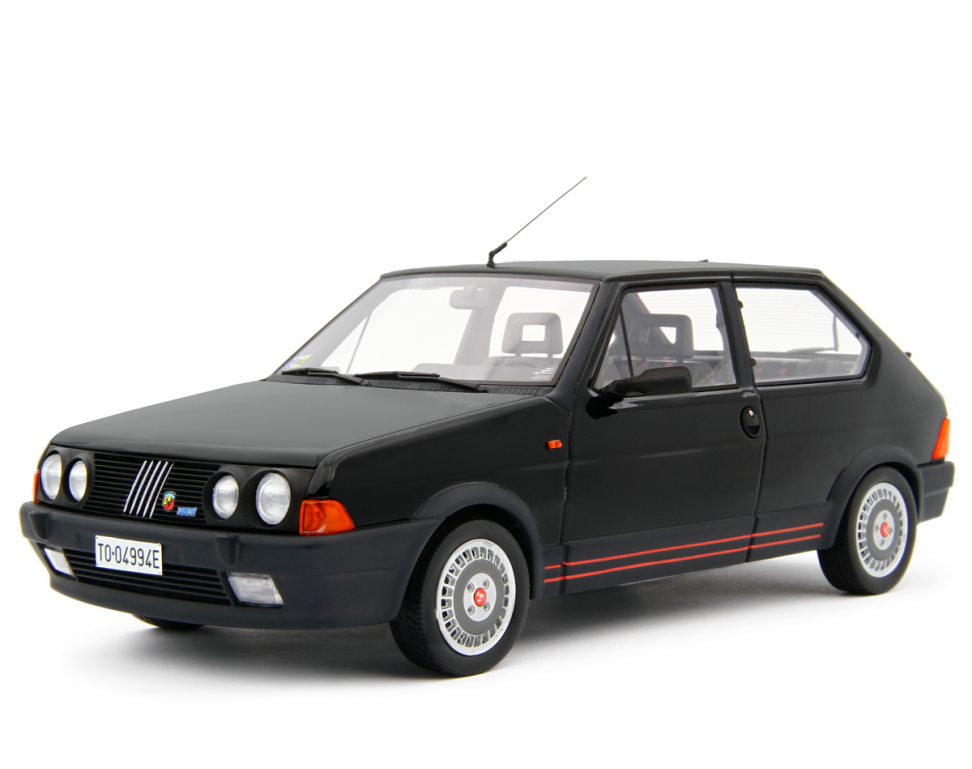 Fiat Ritmo Abarth 130 TC 1985 Model car 1:18 Laudoracing