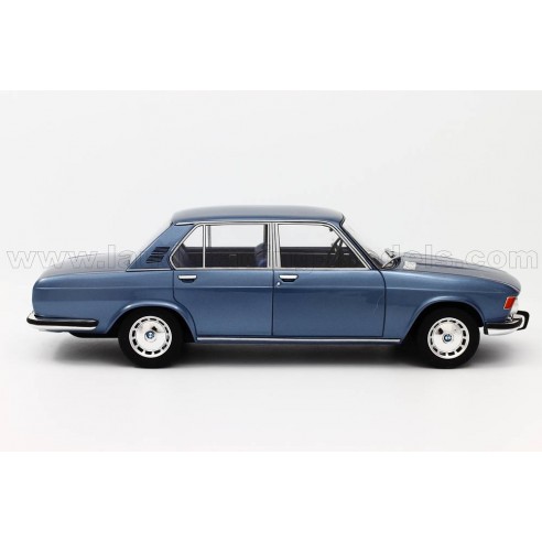 BMW 2500 (E3) 1:18 Bos Models 193258