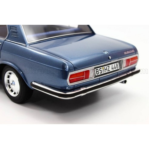 BMW 2500 (E3) 1:18 Bos Models 193258