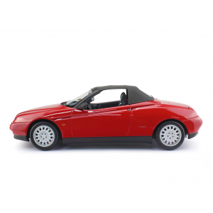 Alfa Romeo Spider 2.0...