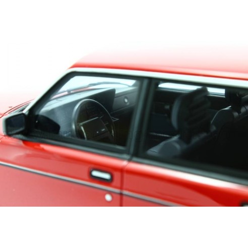 Volvo 240 GL Kombi 1989 1:18 Bos...