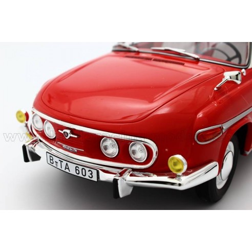 Tatra 603 1969 1:18 Bos Models 193254