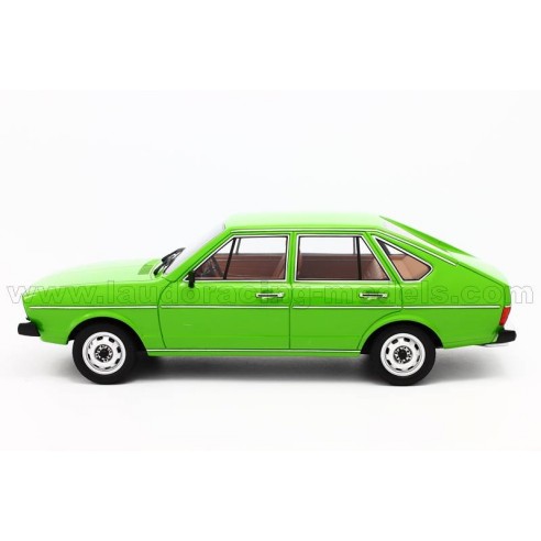 VW Passat TS (B1) 1976  1:18 Bos...