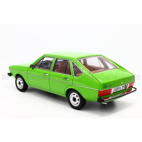 VW Passat TS (B1) 1976 1:18 Bos Models 183927