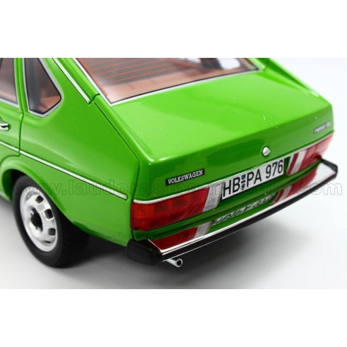 VW Passat TS (B1) 1976  1:18 Bos...