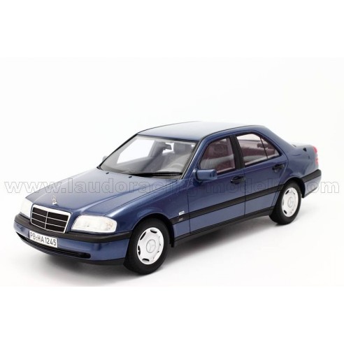 Mercedes C220 (W202) 1995 1:18 Bos...