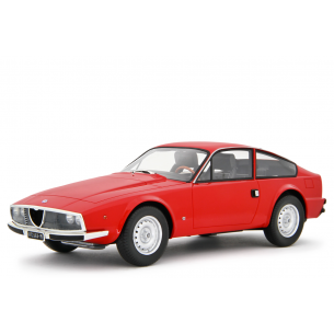 Alfa Romeo Giulia Coupé... 2