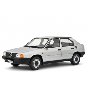 Alfa Romeo 33 1.3S Edizione... 2