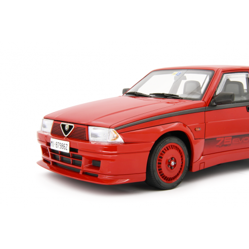 Alfa 75 1.8i Turbo Evoluzione 1987 1:12