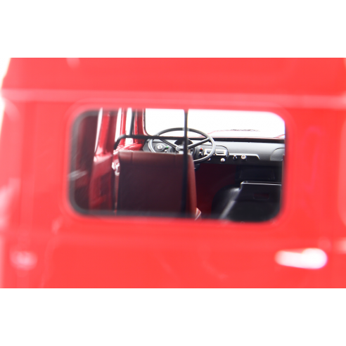 Alfa Romeo F12 Autocarro Tetto...