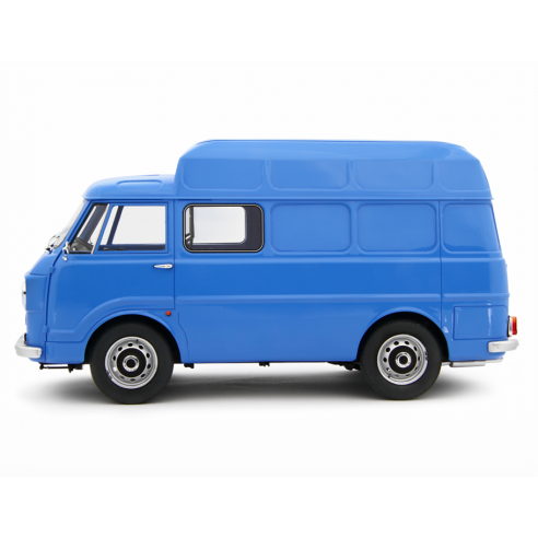 Alfa Romeo F12 Autocarro Tetto...