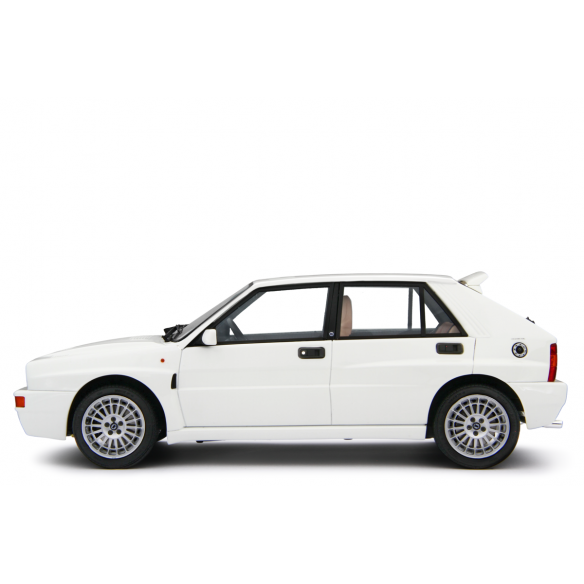 Lancia Delta HF Integrale Evo II 1992-94 Model car 1:18 Laudoracing