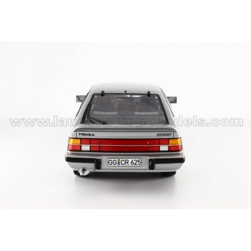 Opel Monza A2 GSE, argento 1985 1:18...
