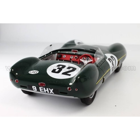 Lotus undici, RHD, No.32, squadra...