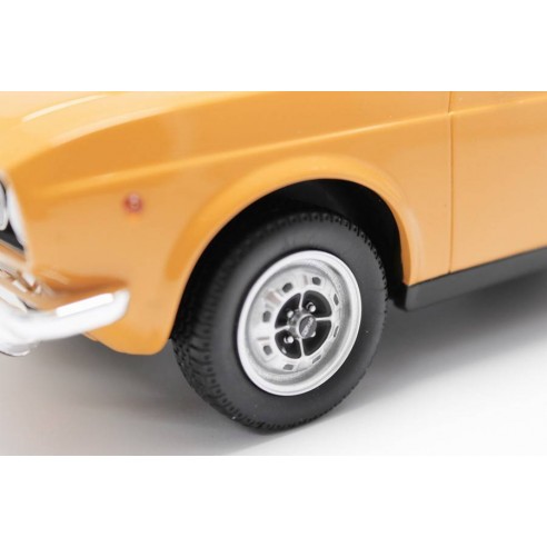 Preorder Fiat 128 Coupè 1300 SL 1972 1:18 LM092B 