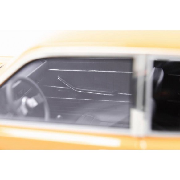 Preorder Fiat 128 Coupè 1300 SL 1972 1:18 LM092B 