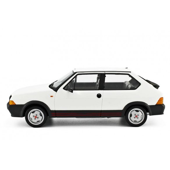 Preorder Fiat Ritmo Abarth 130 TC 1983 1:18 LM100C