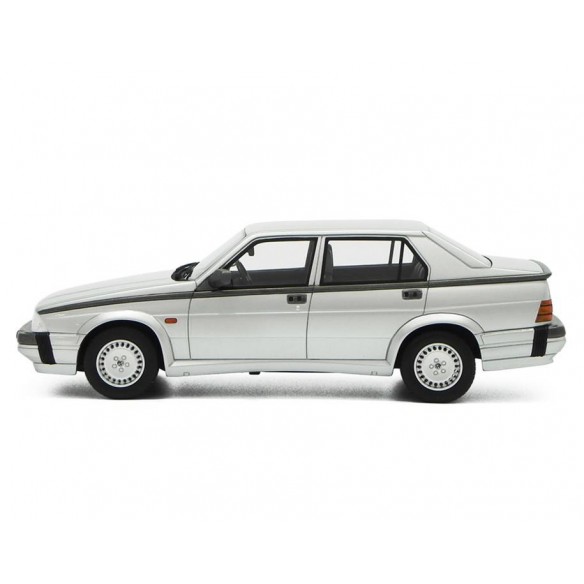 ALFA 75 3.0 V6 1:18 LM087C
