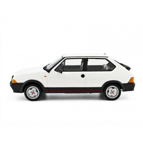 Preorder Fiat Ritmo Abarth 130 TC 1983 1:18 LM100C