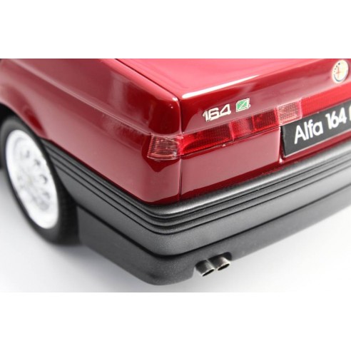 Alfa Romeo Alfa 164 3.0 V6 Q4 1993 Model car 1:18 Laudoracing